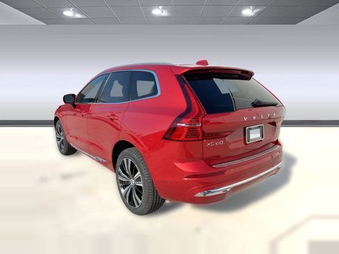 Certified 2023 Volvo XC60 B5 Plus w/ Protection Package Premier image 3