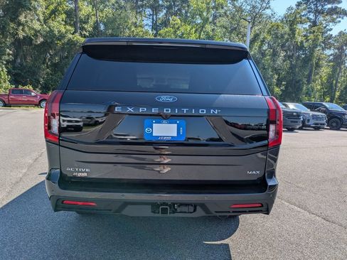 New 2026 Ford Expedition Max Active AWD/4WD image 5
