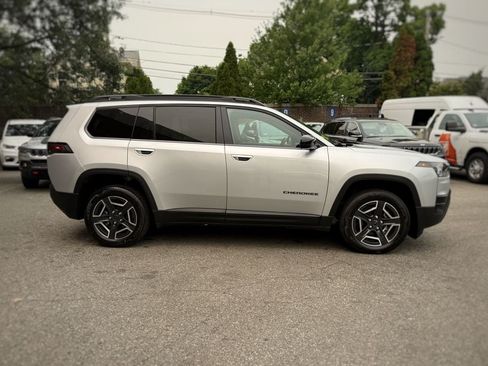 New 2026 Jeep Cherokee Laredo AWD/4WD image 4