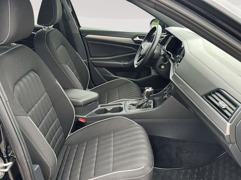 Used 2024 Volkswagen Jetta Sport FWD image 16