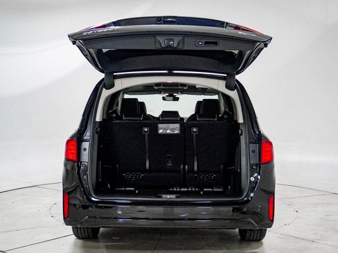 Certified 2026 Honda Odyssey Elite image 8