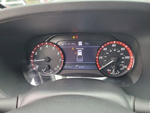 Used 2022 Nissan Frontier Pro-X RWD image 25
