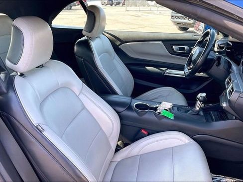 Used 2024 Ford Mustang Premium RWD image 7