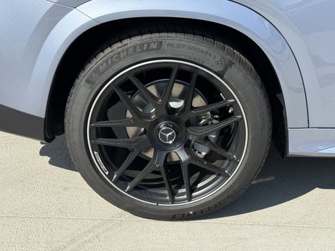 New 2026 Mercedes-Benz GLE 53 AMG 4MATIC Coupe image 11