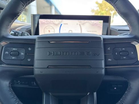 Used 2025 GMC Hummer EV 3X w/ Extreme Off-Road Package AWD/4WD image 24