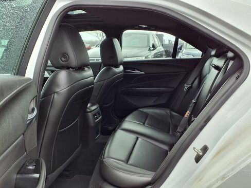 Used 2022 Cadillac CT4 Luxury w/ Sun And Sound Package image 10