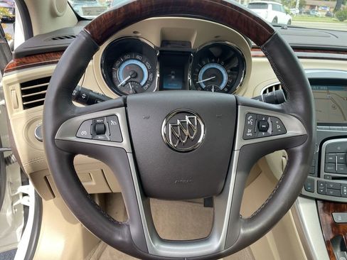 Used 2013 Buick LaCrosse Touring FWD image 17