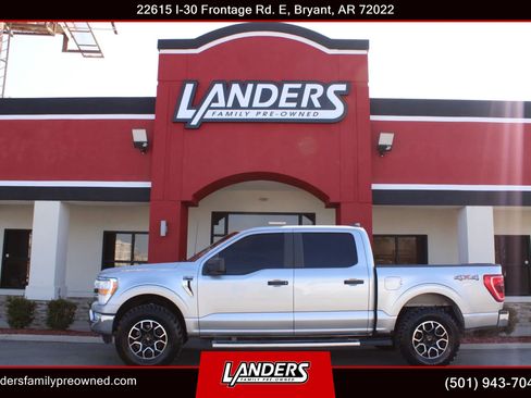 Used 2022 Ford F150 XLT image 1