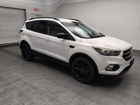 Used 2017 Ford Escape SE w/ Equipment Group 201A AWD/4WD image 11