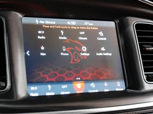 Used 2019 Dodge Charger Scat Pack w/ Technology Group RWD image 39