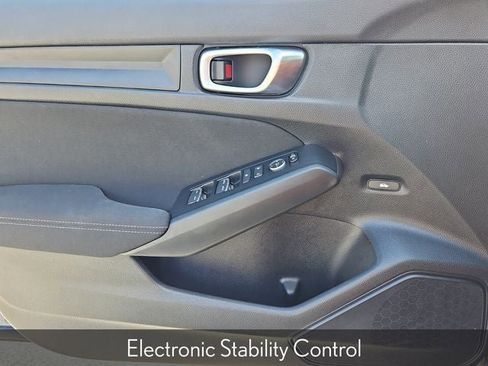 Certified 2025 Honda Civic LX image 28