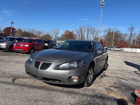 Used 2008 Pontiac Grand Prix image 4