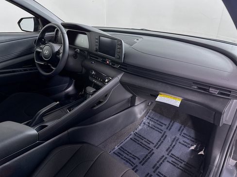 New 2026 Hyundai Elantra Sport FWD image 27
