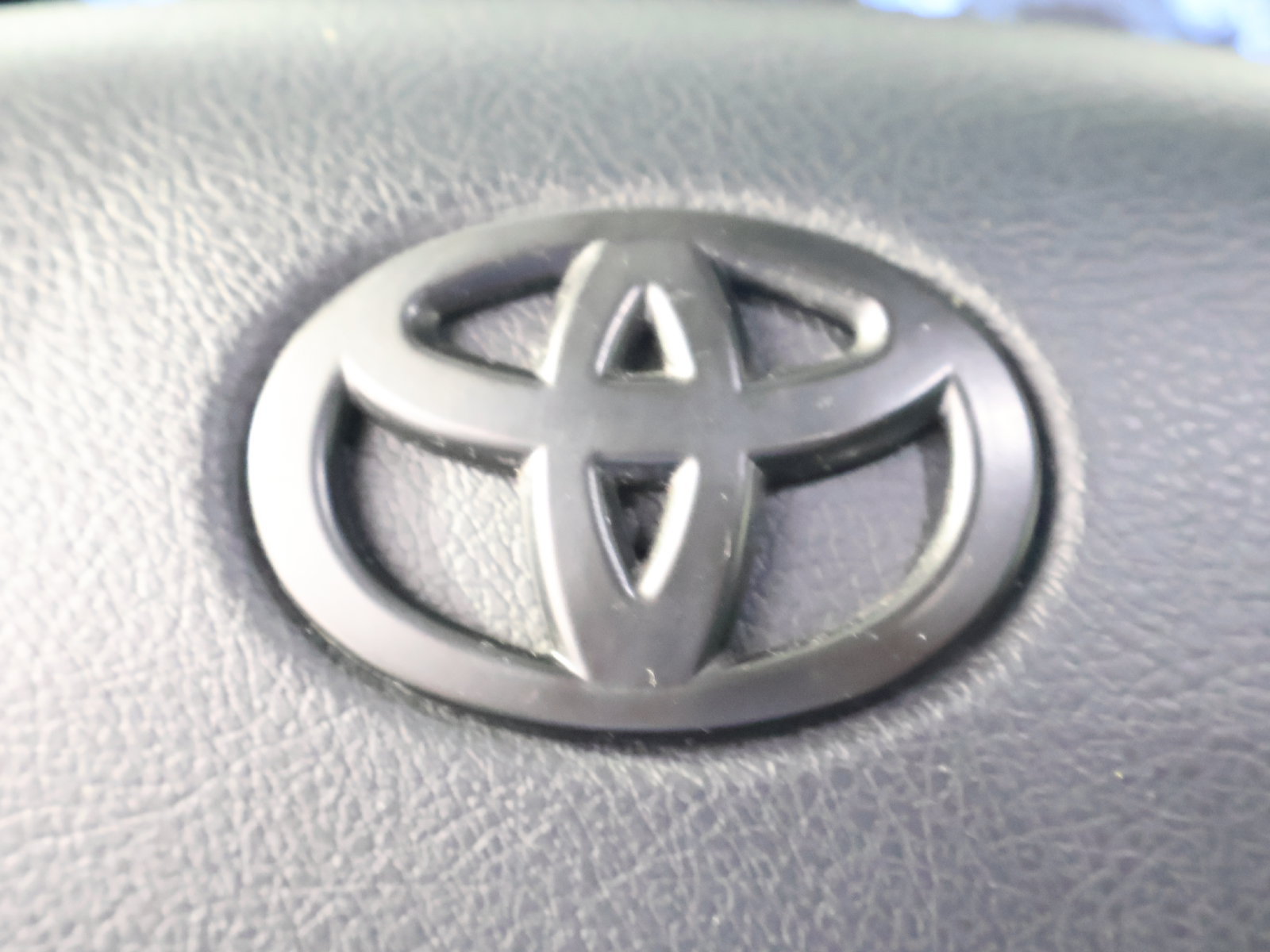 Used 2019 Toyota Tacoma TRD Off-Road w/ Technology Package AWD/4WD image 27