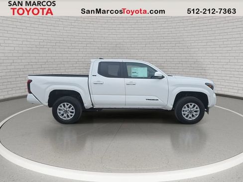 New 2026 Toyota Tacoma SR5 image 4