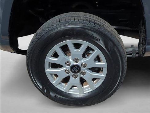 Certified 2025 Toyota Tacoma SR AWD/4WD image 8