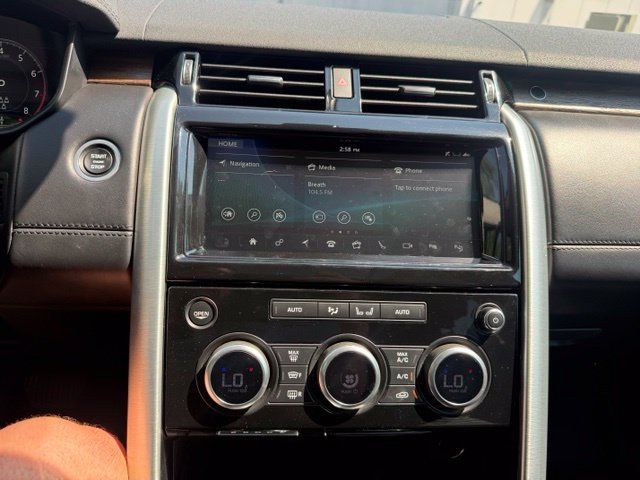 Used 2018 Land Rover Discovery HSE Luxury AWD/4WD image 28