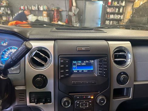 Used 2014 Ford F150 XLT w/ Equipment Group 302A Luxury AWD/4WD image 16