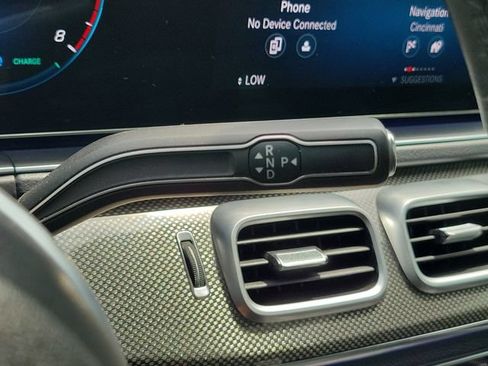 Used 2022 Mercedes-Benz GLS 450 4MATIC image 18