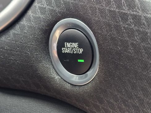 Used 2025 Chevrolet Malibu LT image 29