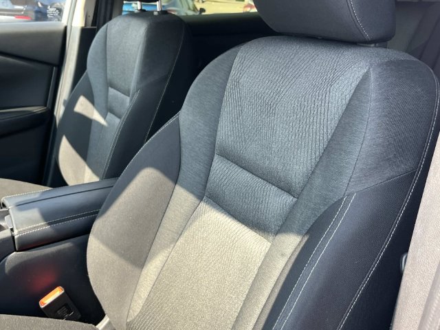 Used 2024 Nissan Rogue SV FWD image 30