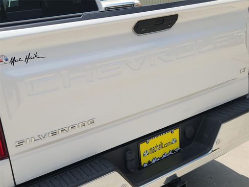 Certified 2020 Chevrolet Silverado 1500 LT w/ Texas Edition RWD image 29