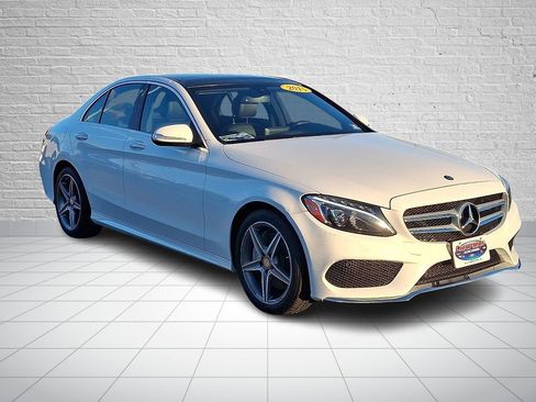 Used 2015 Mercedes-Benz C 300 4MATIC Sedan image 3