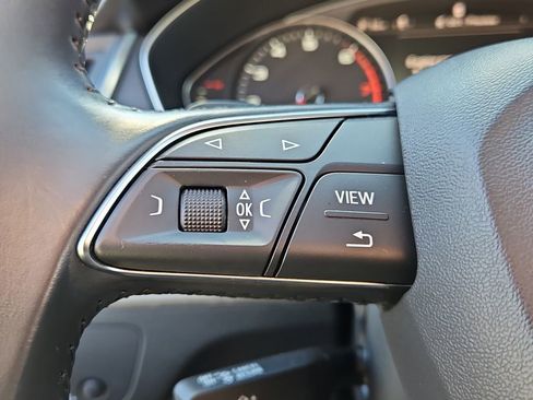 Used 2020 Audi Q5 2.0T Premium w/ Titanium Sport Package image 25