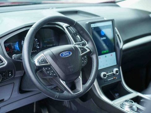 Used 2024 Ford Edge SEL w/ Convenience Package AWD/4WD image 29
