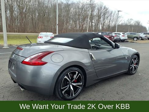 Used 2019 Nissan 370Z Touring Sport image 37