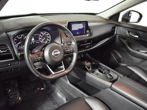 Used 2023 Nissan Rogue SL AWD/4WD image 13