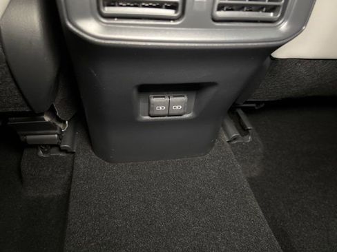 Used 2024 Toyota RAV4 Limited w/ Advanced Technology Package image 60