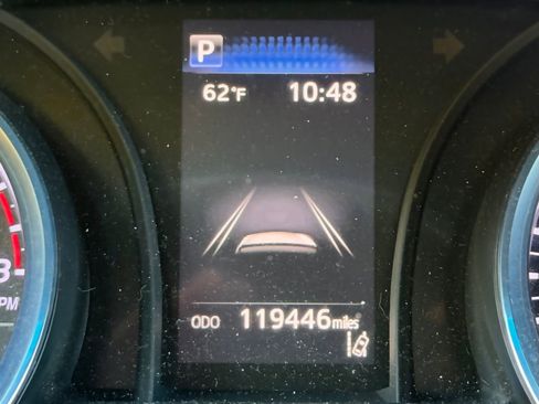 Used 2020 Toyota Camry SE image 23