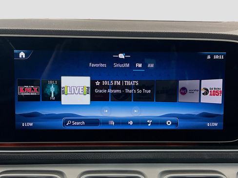 Used 2024 Mercedes-Benz GLE 350 4MATIC image 11