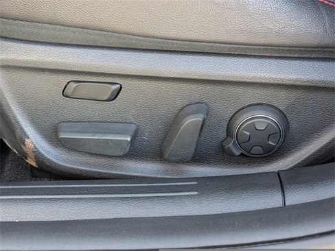 Used 2022 Genesis G70 3.3T w/ Sport Advanced Package image 19