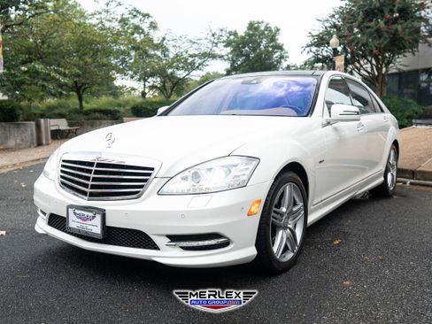 Used 2012 Mercedes-Benz S 550 4MATIC w/ Sport Pkg image 3