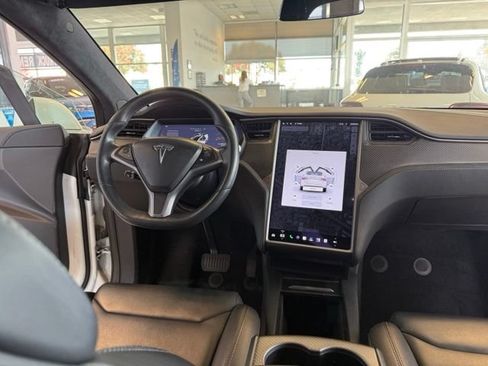 Used 2018 Tesla Model X 100D AWD/4WD image 26