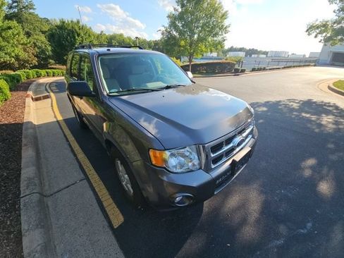 Used 2012 Ford Escape XLT FWD image 8