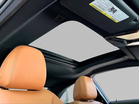 Used 2024 BMW 230i Coupe RWD image 13