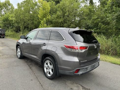 Used 2016 Toyota Highlander Limited image 20