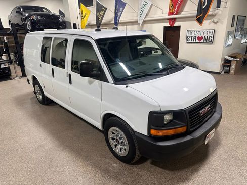 Used 2013 GMC Savana 1500 AWD image 5