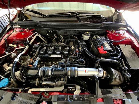 Used 2018 Honda Accord Sport image 30