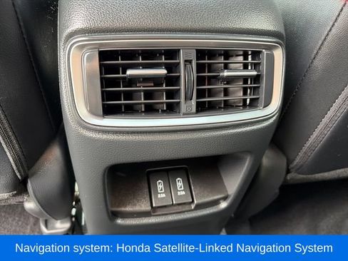 Used 2022 Honda CR-V Touring image 12