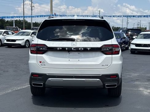 New 2026 Honda Pilot Elite image 7