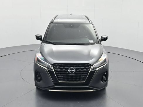 Certified 2024 Nissan Kicks SR FWD image 29