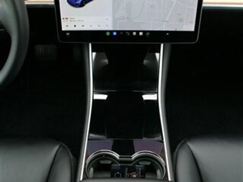Used 2020 Tesla Model 3 Long Range AWD/4WD image 18