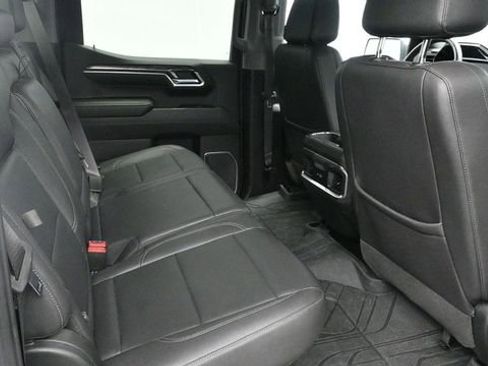 Used 2023 Chevrolet Silverado 1500 LTZ AWD/4WD image 9