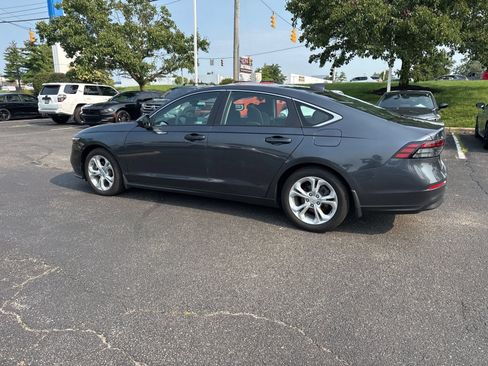 Used 2024 Honda Accord LX image 28