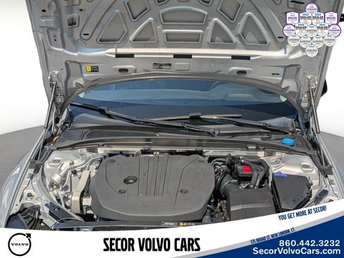 Certified 2023 Volvo S60 B5 Plus AWD/4WD image 30
