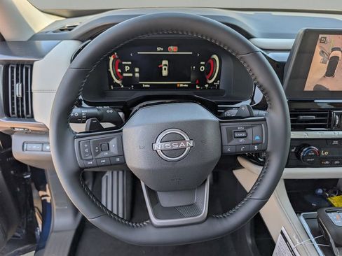 New 2026 Nissan Pathfinder SL image 20